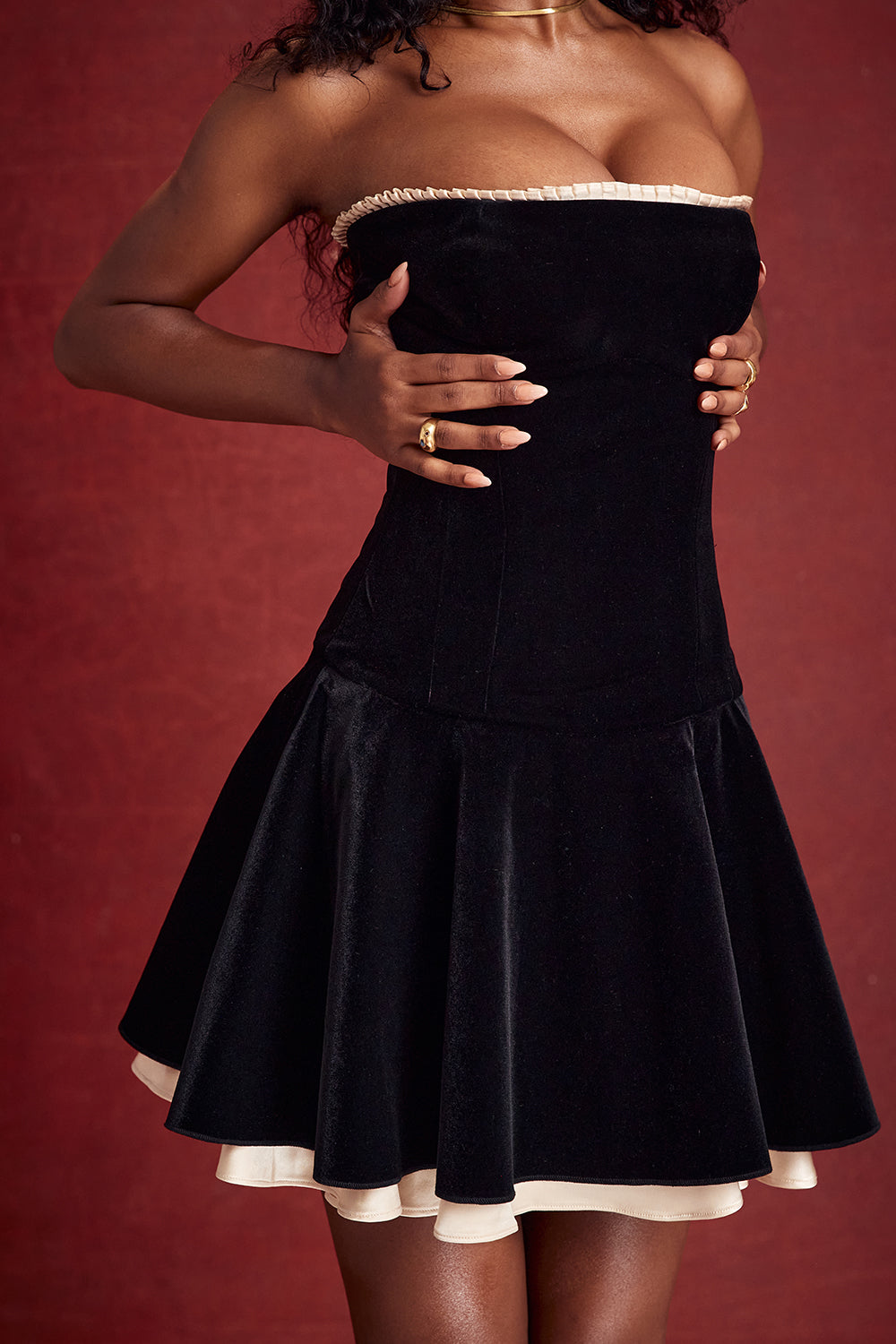 Marilla | Chic Mini Dress – view 10