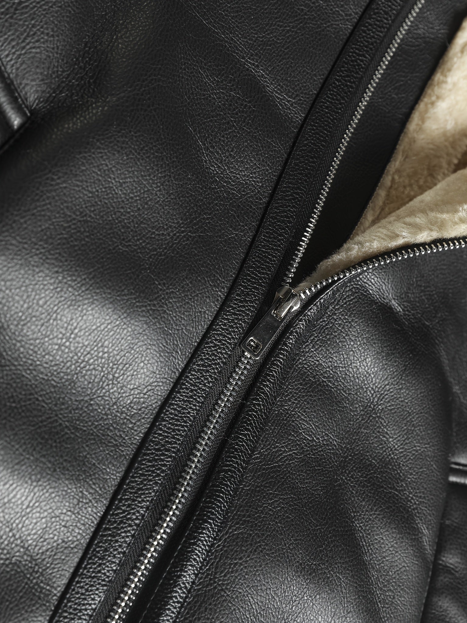 Dorian™ | L’Aviateur: Jacket Featuring Luxurious Accents – view 11