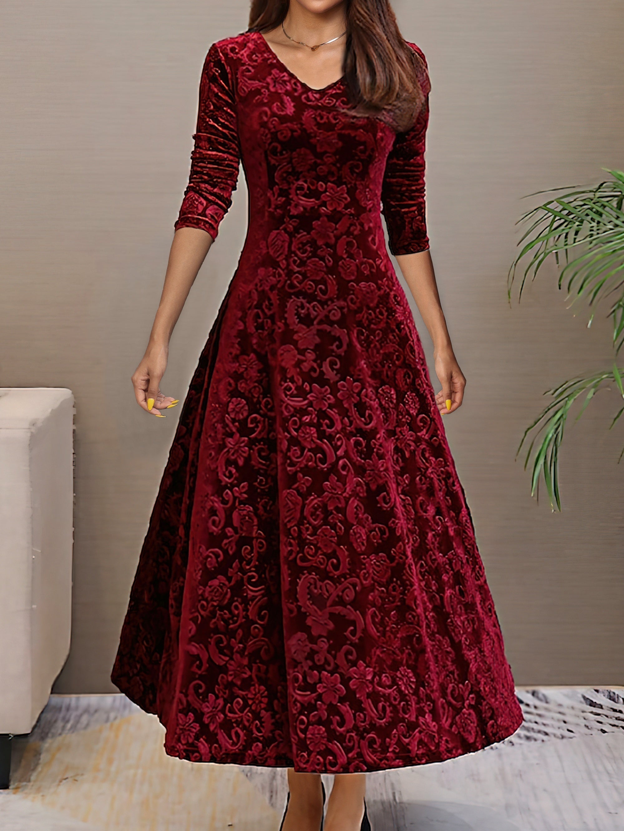 Sandrine | Elegance Dress for the Festive Season – view 4