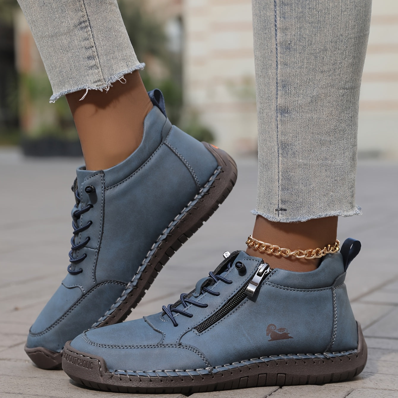 Émy™ | Comfort Therapy Sneakers – view 10