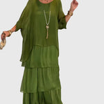 Patricia | Elegant Long and Flowing Dress – view 15