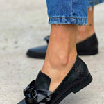 Chelsea - Stylish Bow-Embellished Loafers – view 3