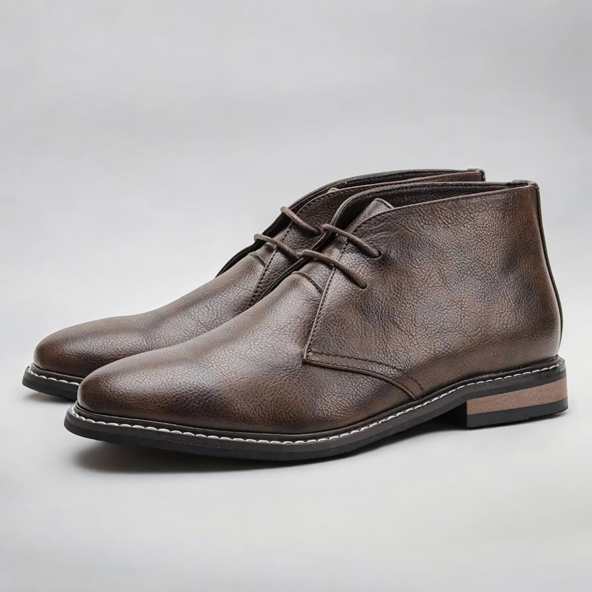 Herold™ Chukka Boots – view 3