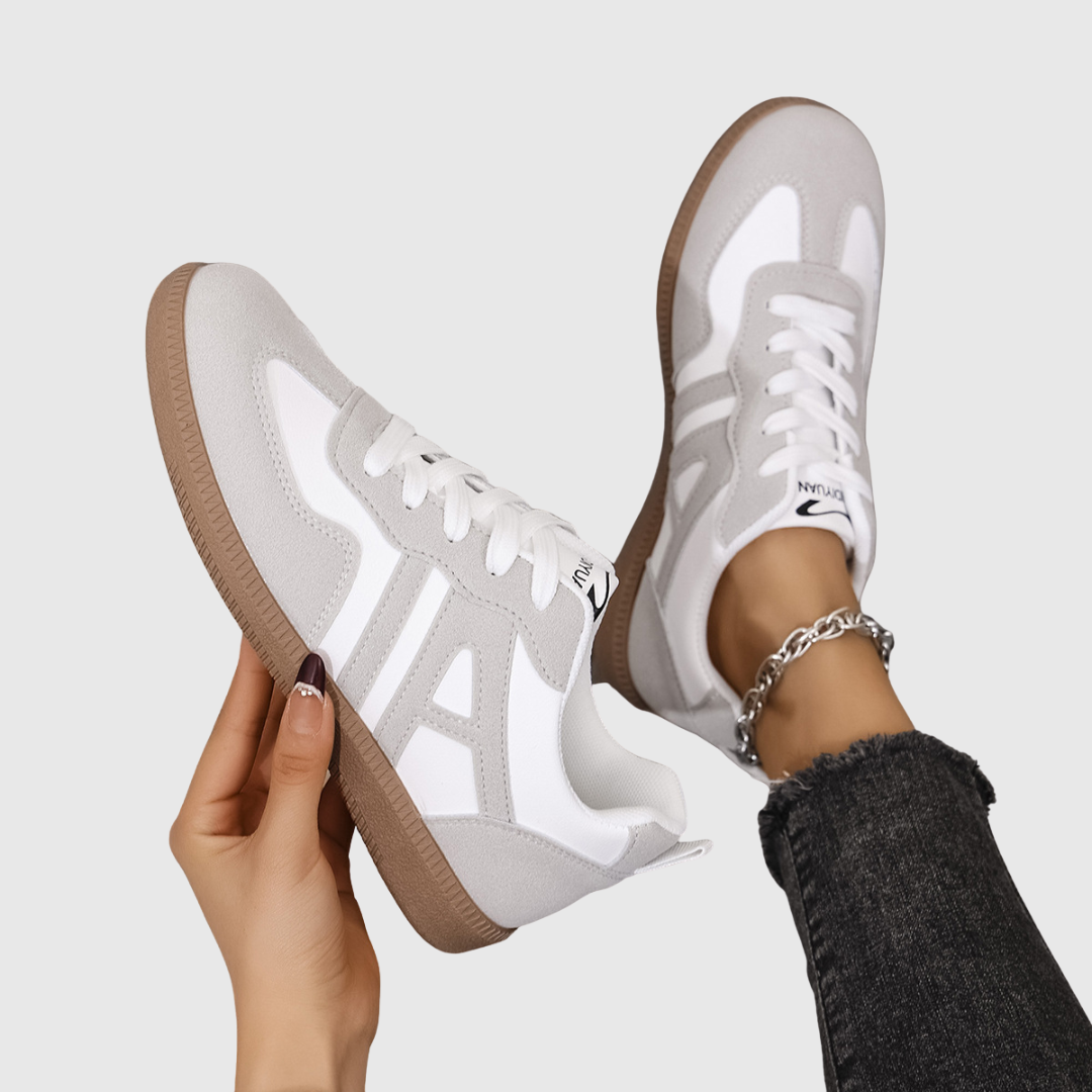 Clara | Orthopaedic Trainers – view 4