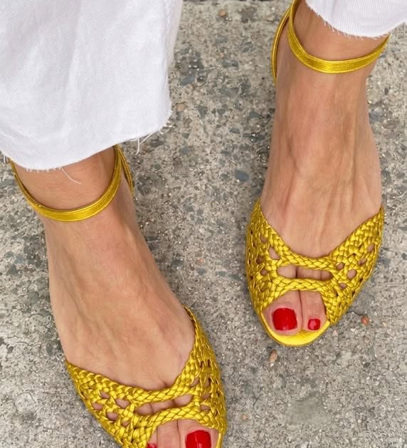Isadora | Woven Gold Sandals – view 6