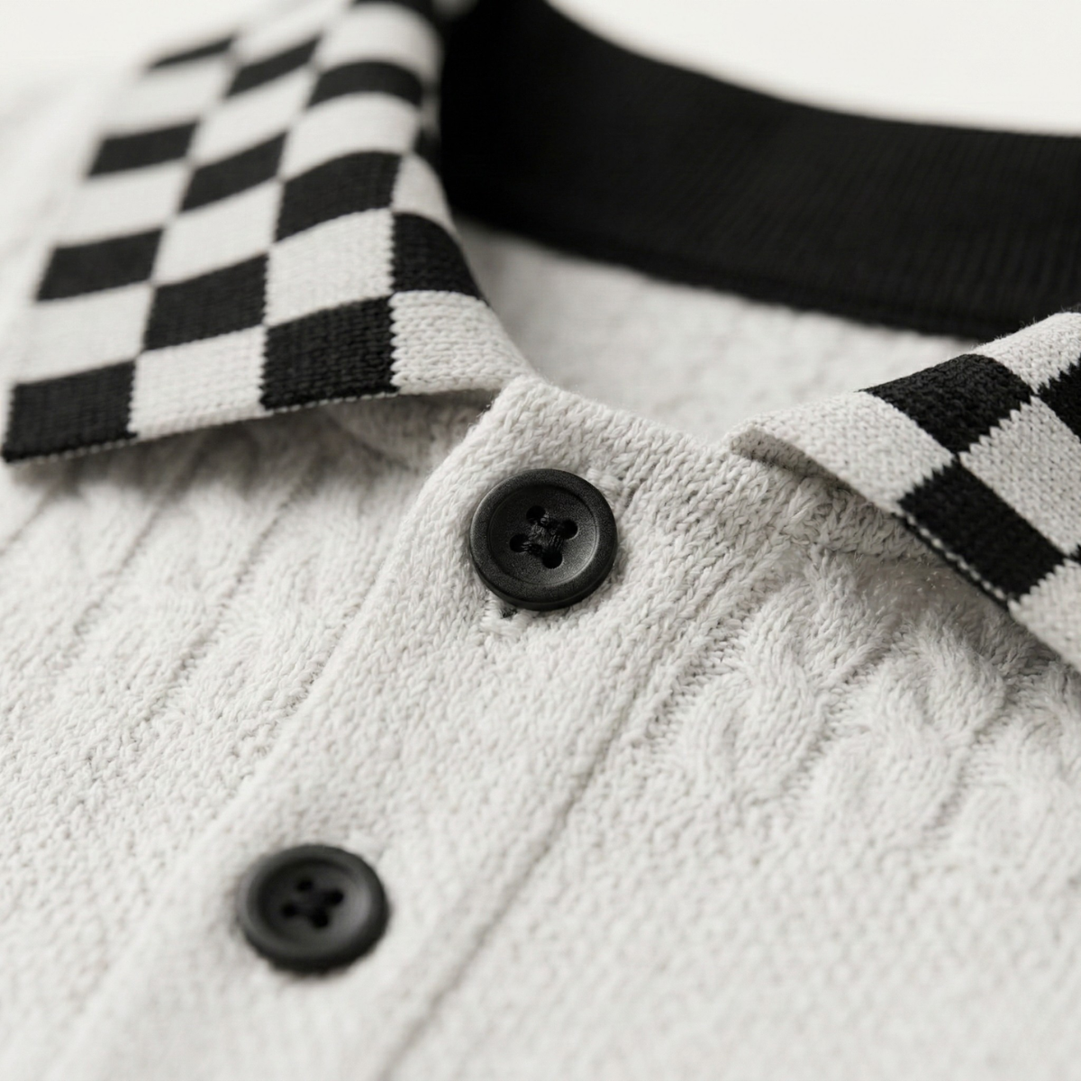 The Glenwater Men’s Textured Knit Polo Shirt with Checkered Collar – view 5