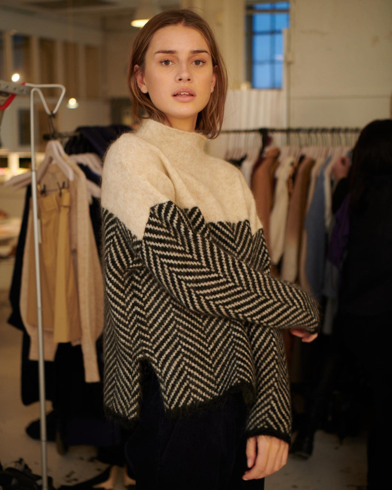 Norah | Cozy High Neck Sweater – view 4