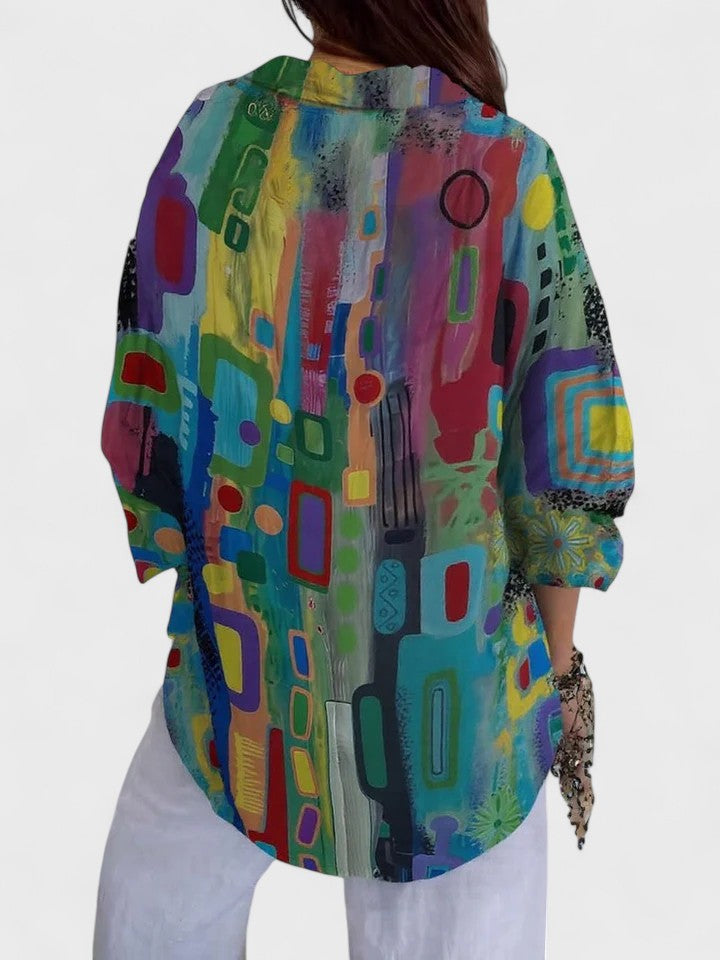 Léa | Chic Blouse Featuring a Geometric Design – view 3