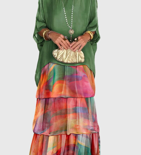 Patricia | Elegant Long and Flowing Dress – view 6