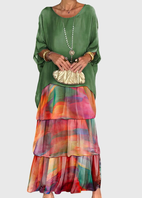 Patricia | Elegant Long and Flowing Dress – view 6