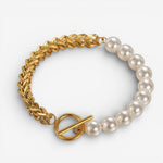 Chic Gold and Pearl Bracelet