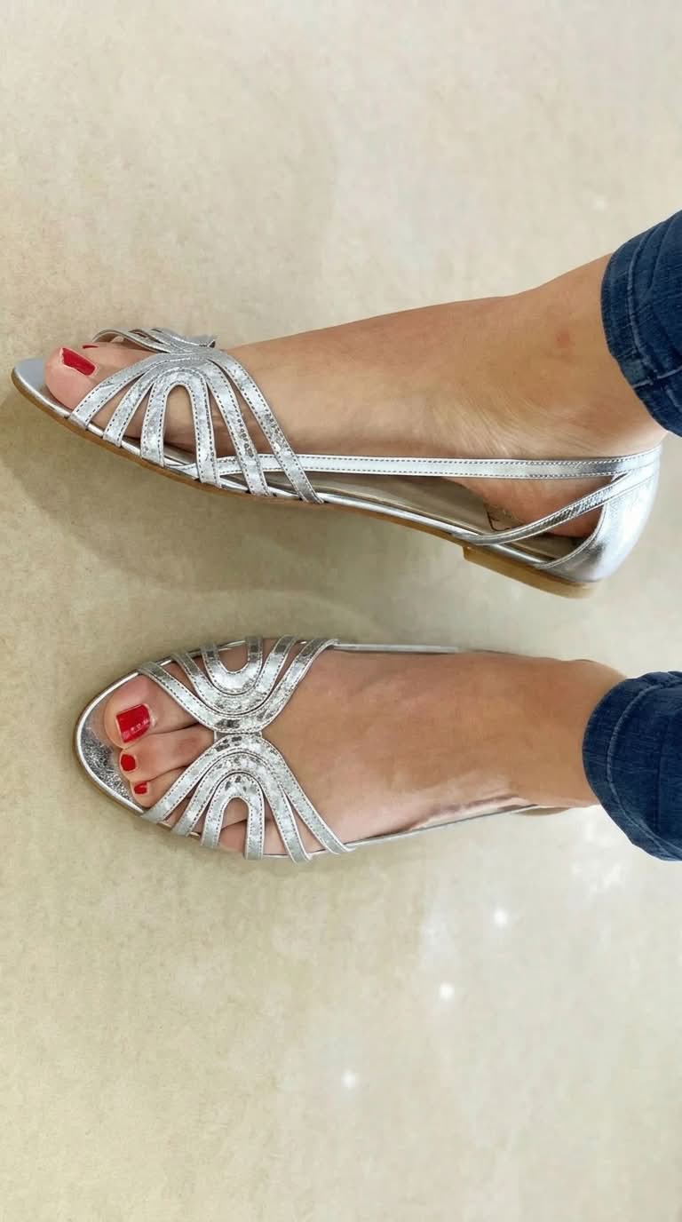 Eleonora | Golden Sandals Summer Light – view 3