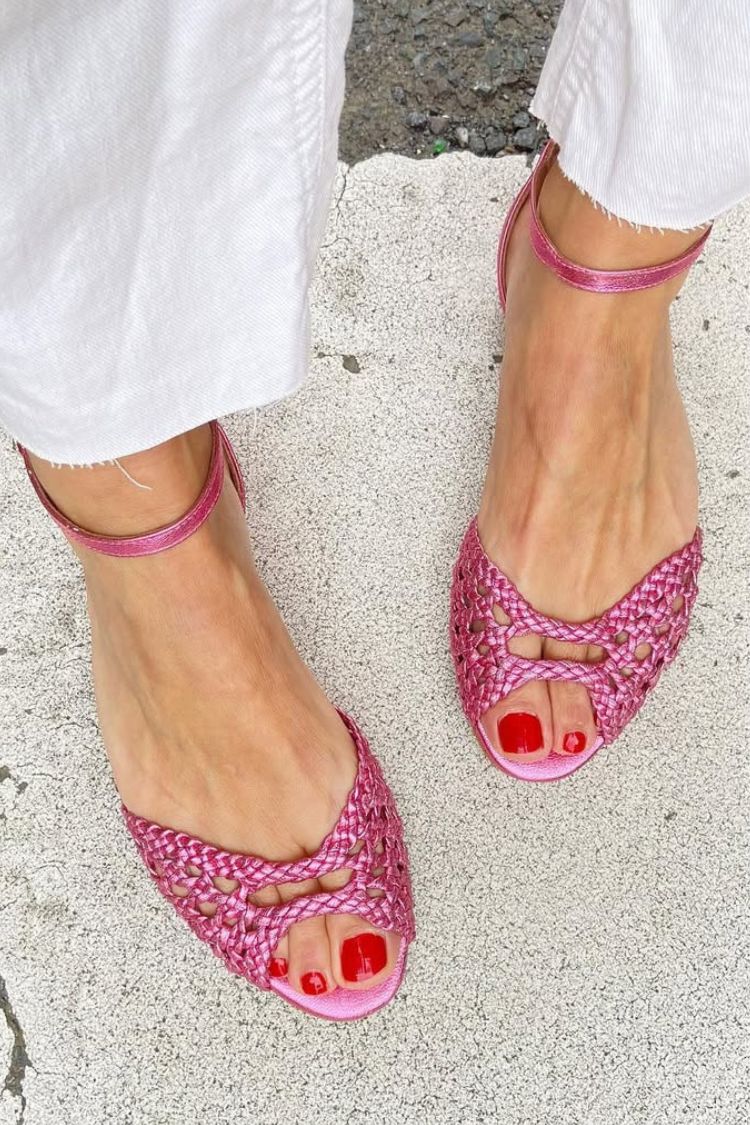 Isadora | Woven Gold Sandals – view 4