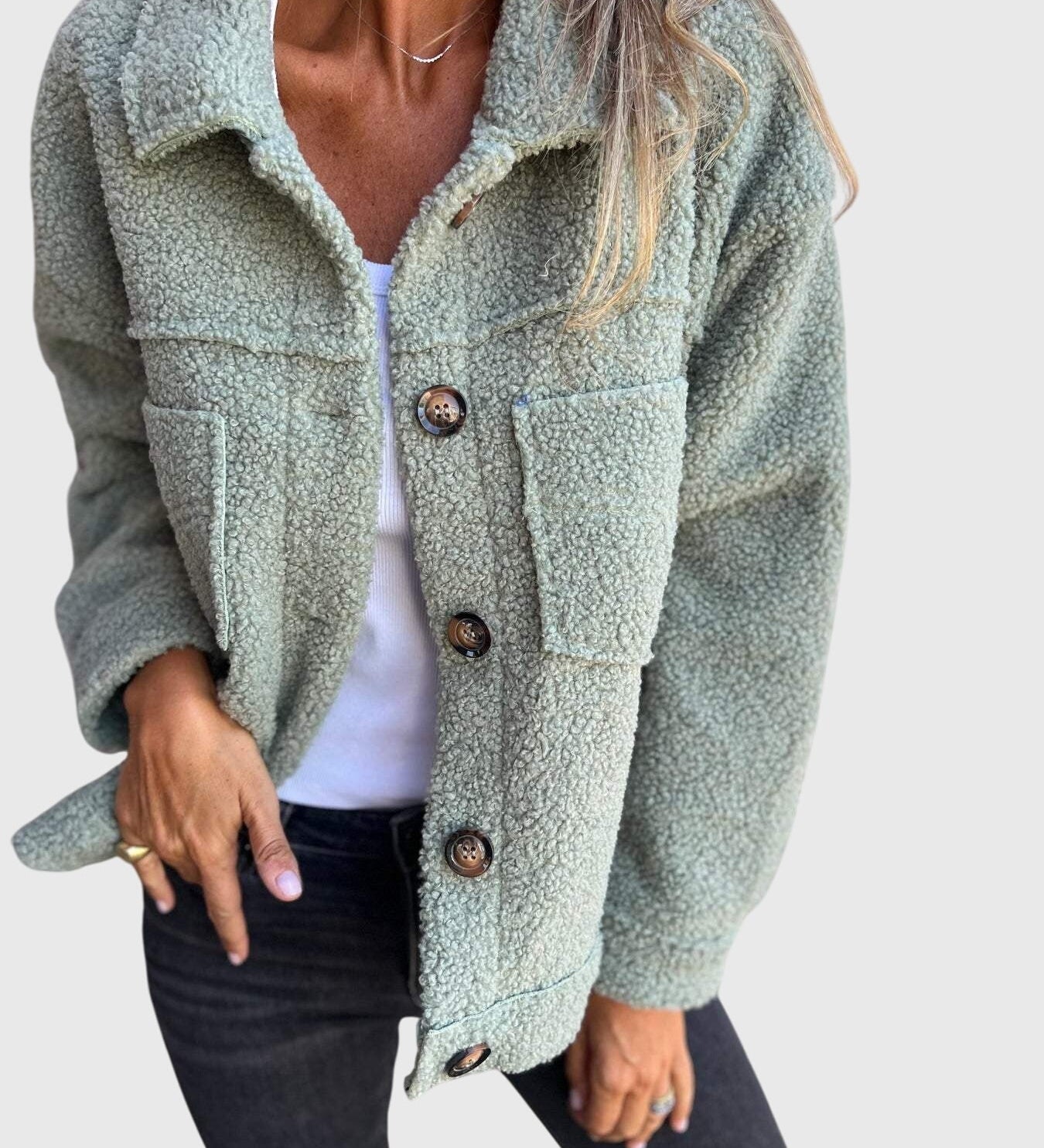 Mila - Sophisticated Outerwear – view 4