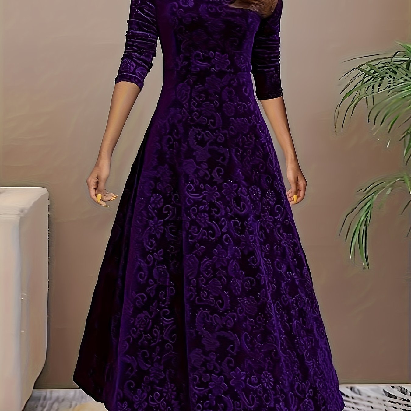 Julie | Elegant Patterned Maxi Dress – view 15