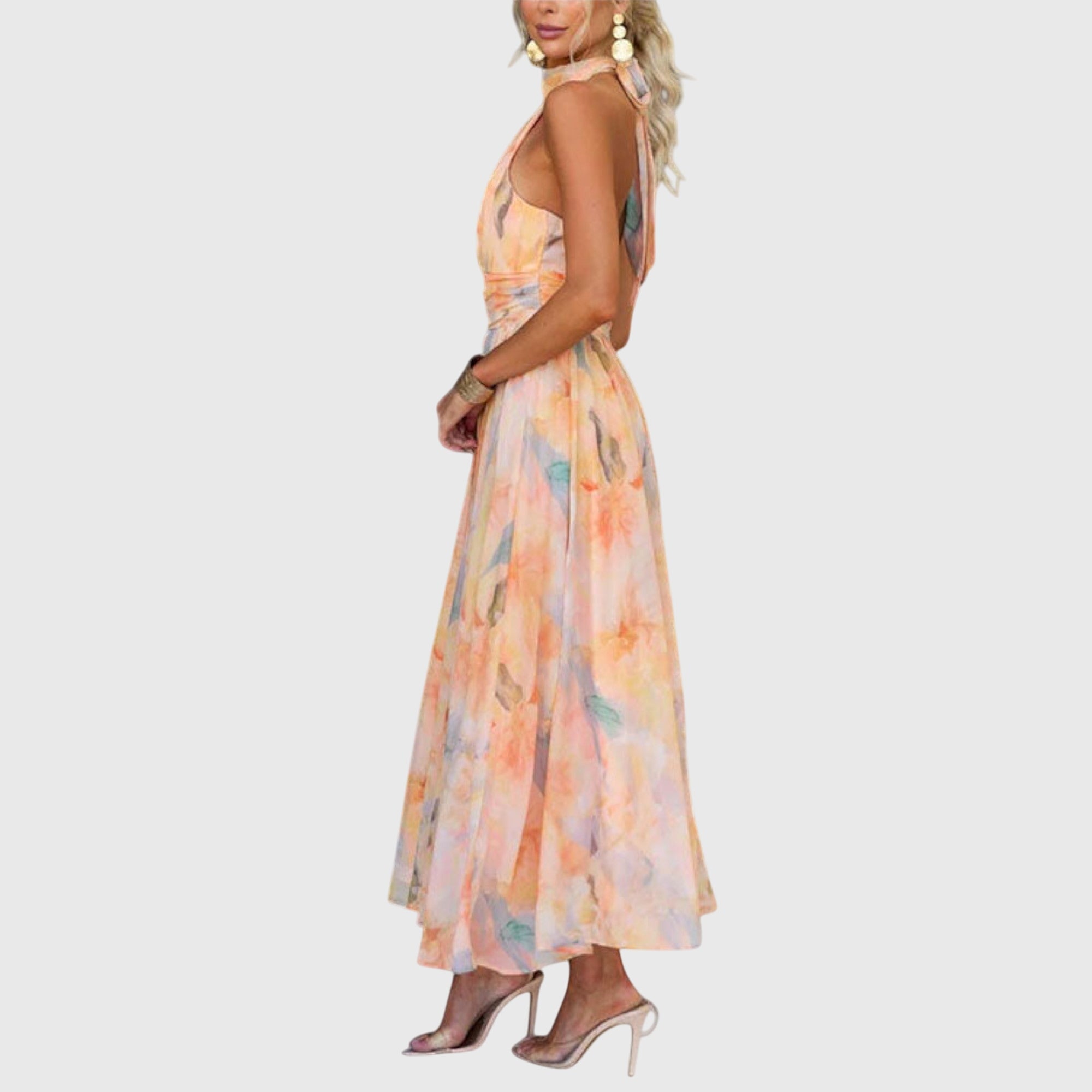 Nicole | Maxi Dress with Open Back – view 4