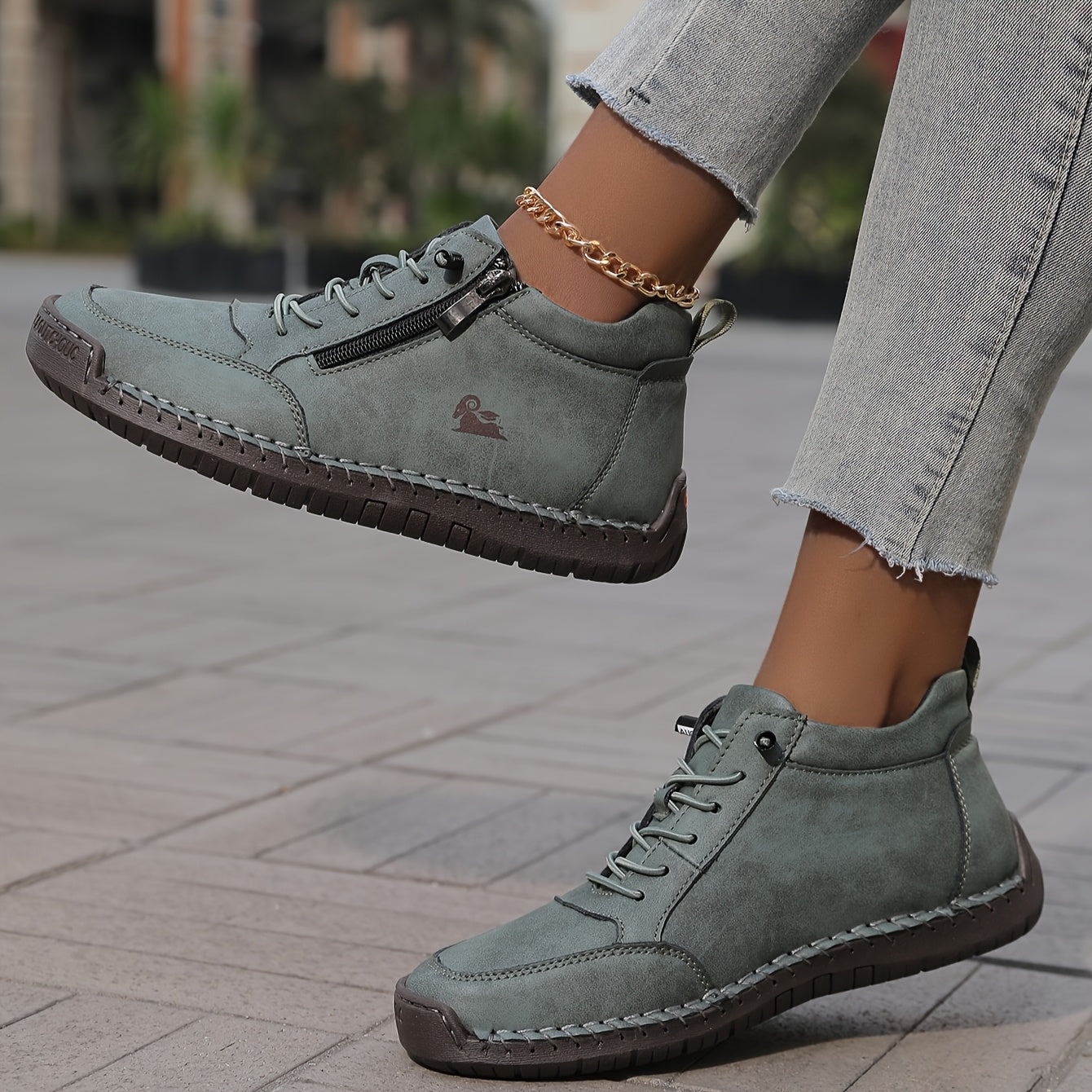 Émy™ | Comfort Therapy Sneakers – view 8