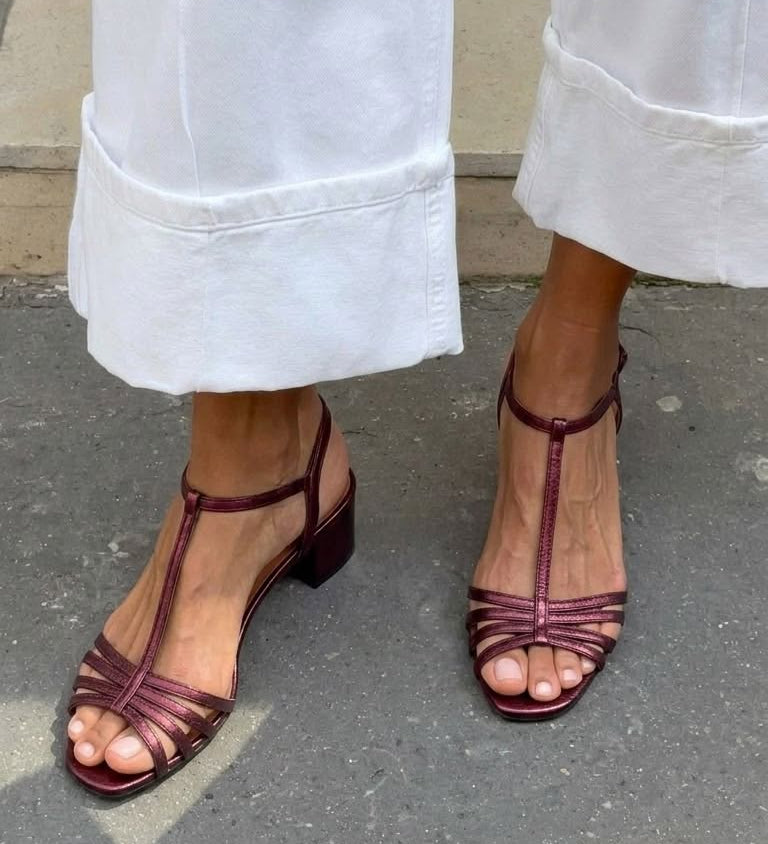 Allegra | Golden Sandals Everyday Elegance – view 5