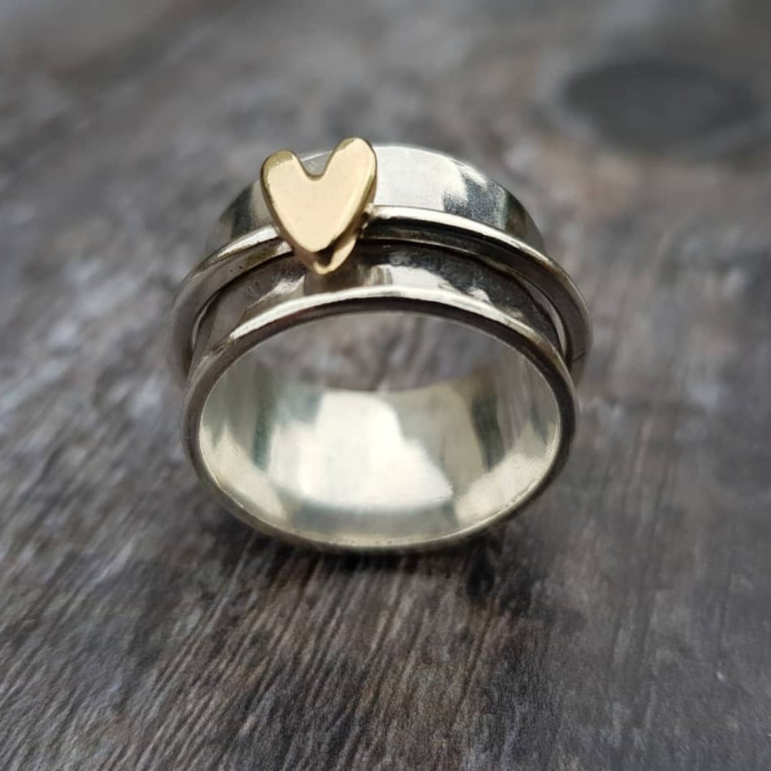 Melly - Silver Love Ring – view 2