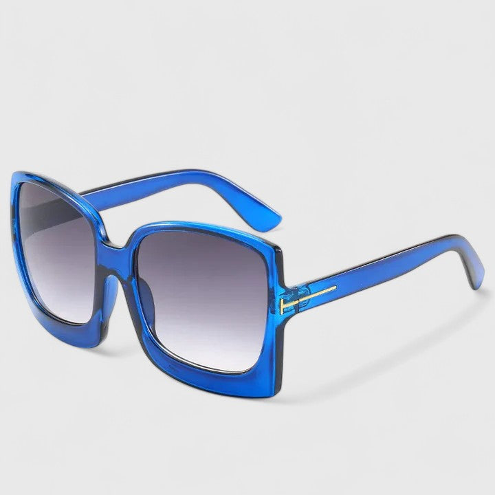 Kynzlee | Chic Sunglasses – view 6