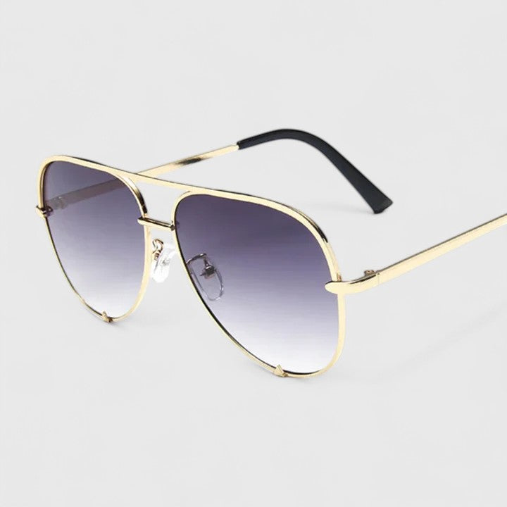 Tynzlee | Chic Sunglasses – view 4