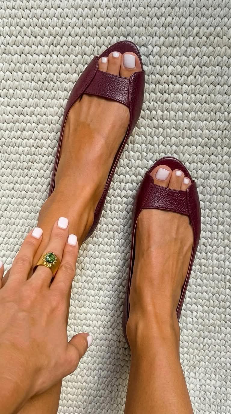 Adelina | Chic Comfort Gold Sandals – view 8