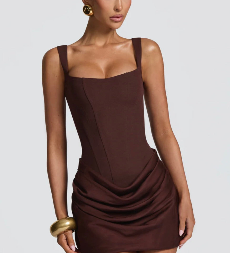 Lillian | Chic Mini Dress – view 4