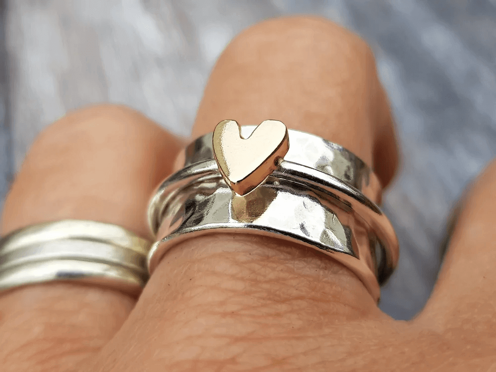 Melly - Silver Love Ring – view 3