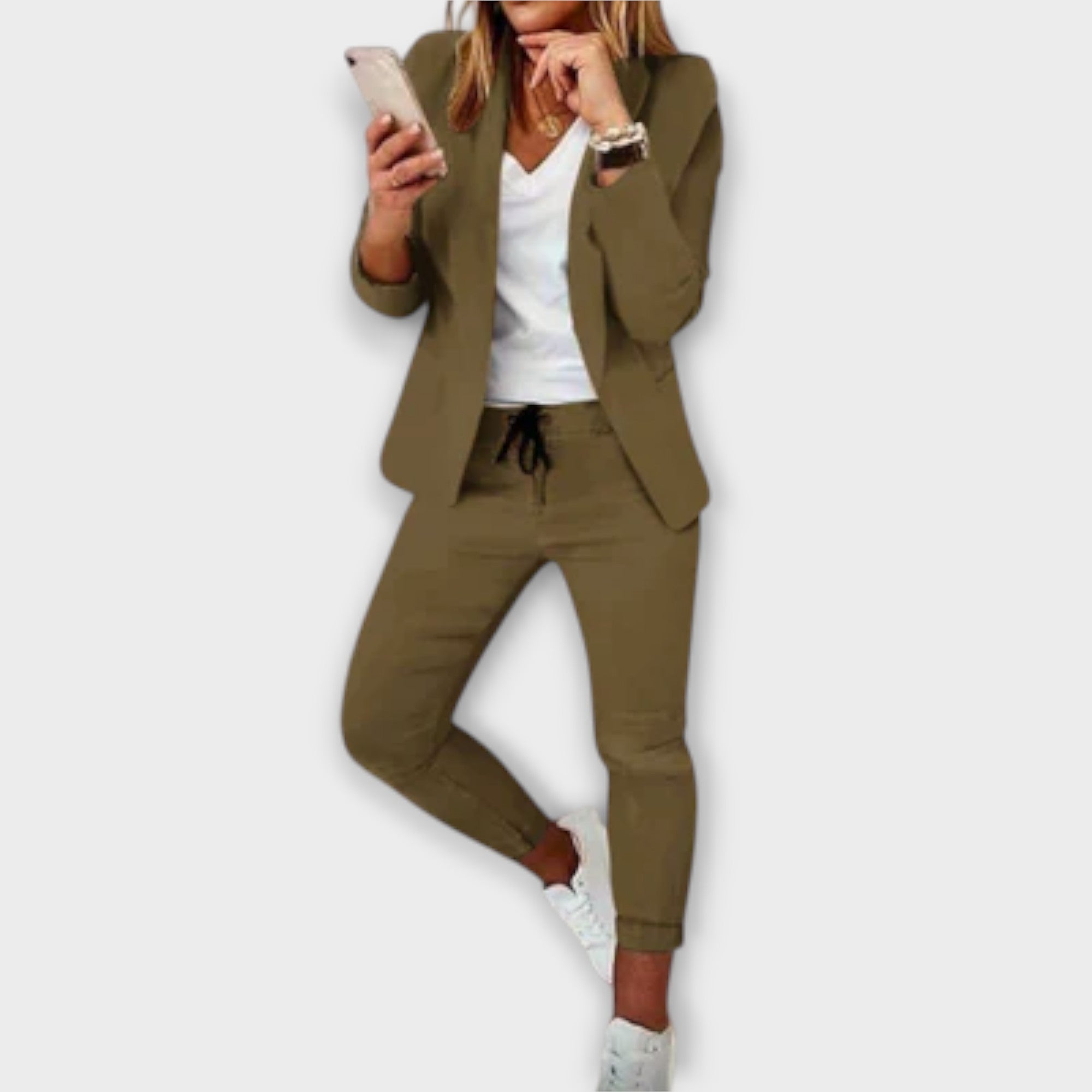 Lyselle | Elegant Blazer Set – view 2