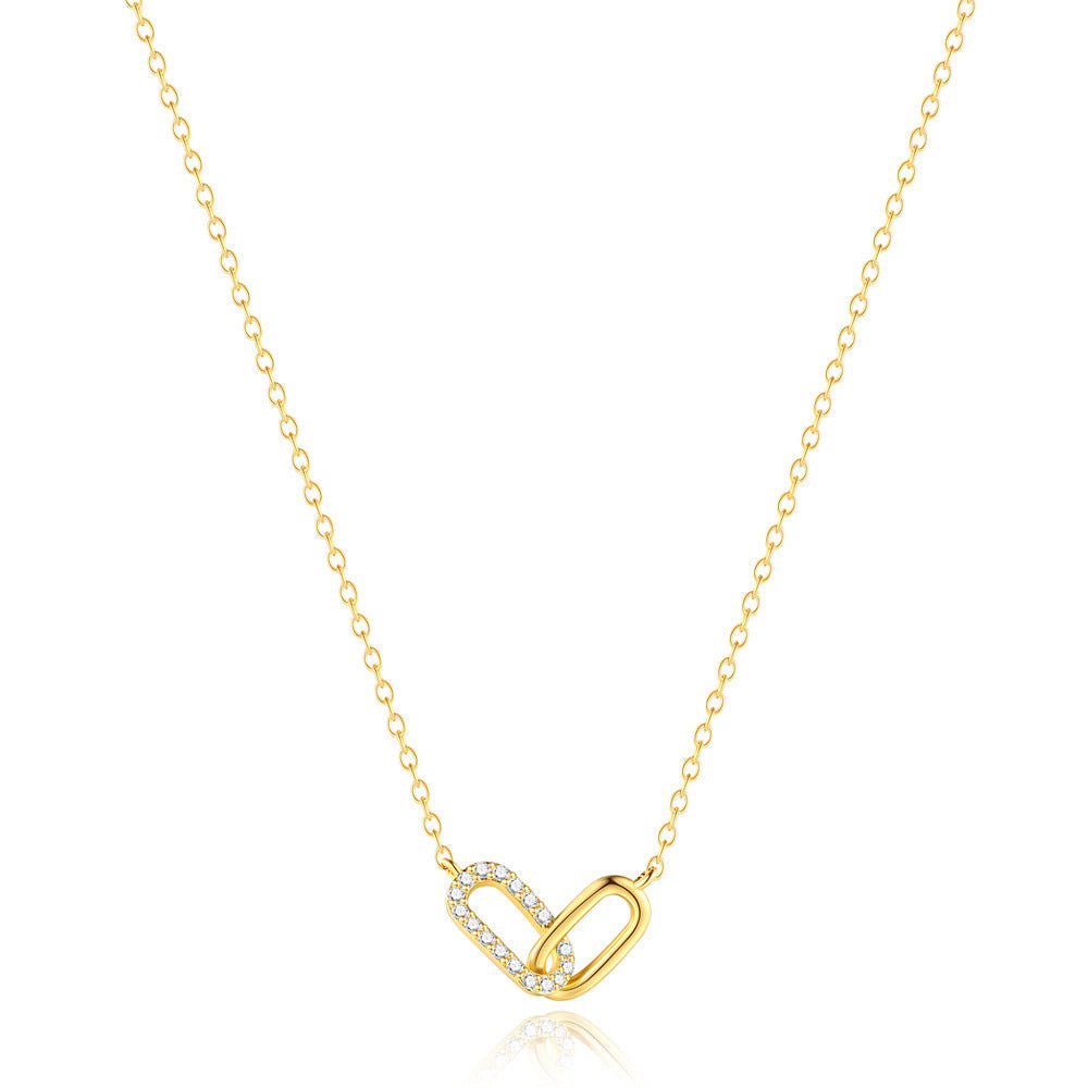 Karine – Elegant Silver Necklace Featuring a Petite Circular Pendant