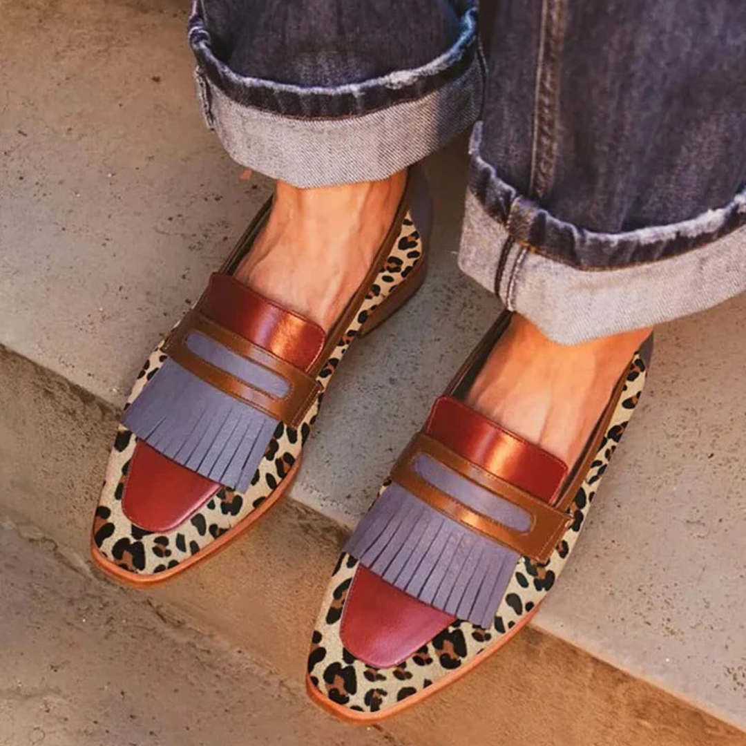 Zelda - Chic Leopard Print Moccasins – view 2