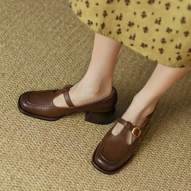Ysolenne – Vintage-Inspired T-Bar Shoes
