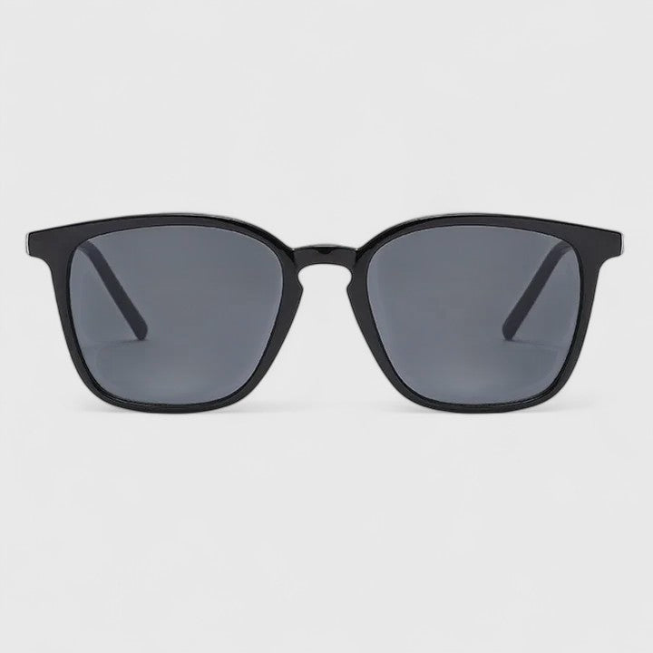 Aynzlee | Elegant Sunglasses – view 3