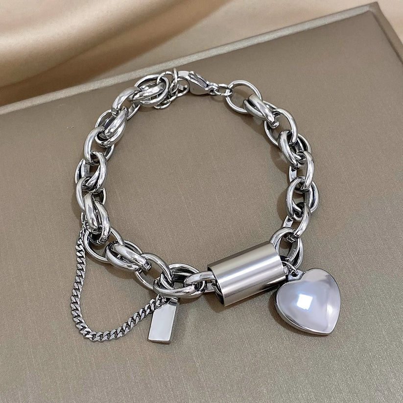 Cozy Chunky Bracelet – view 2