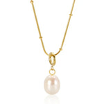 Pauline – Elegant Gold Necklace Featuring a Pearl Pendant
