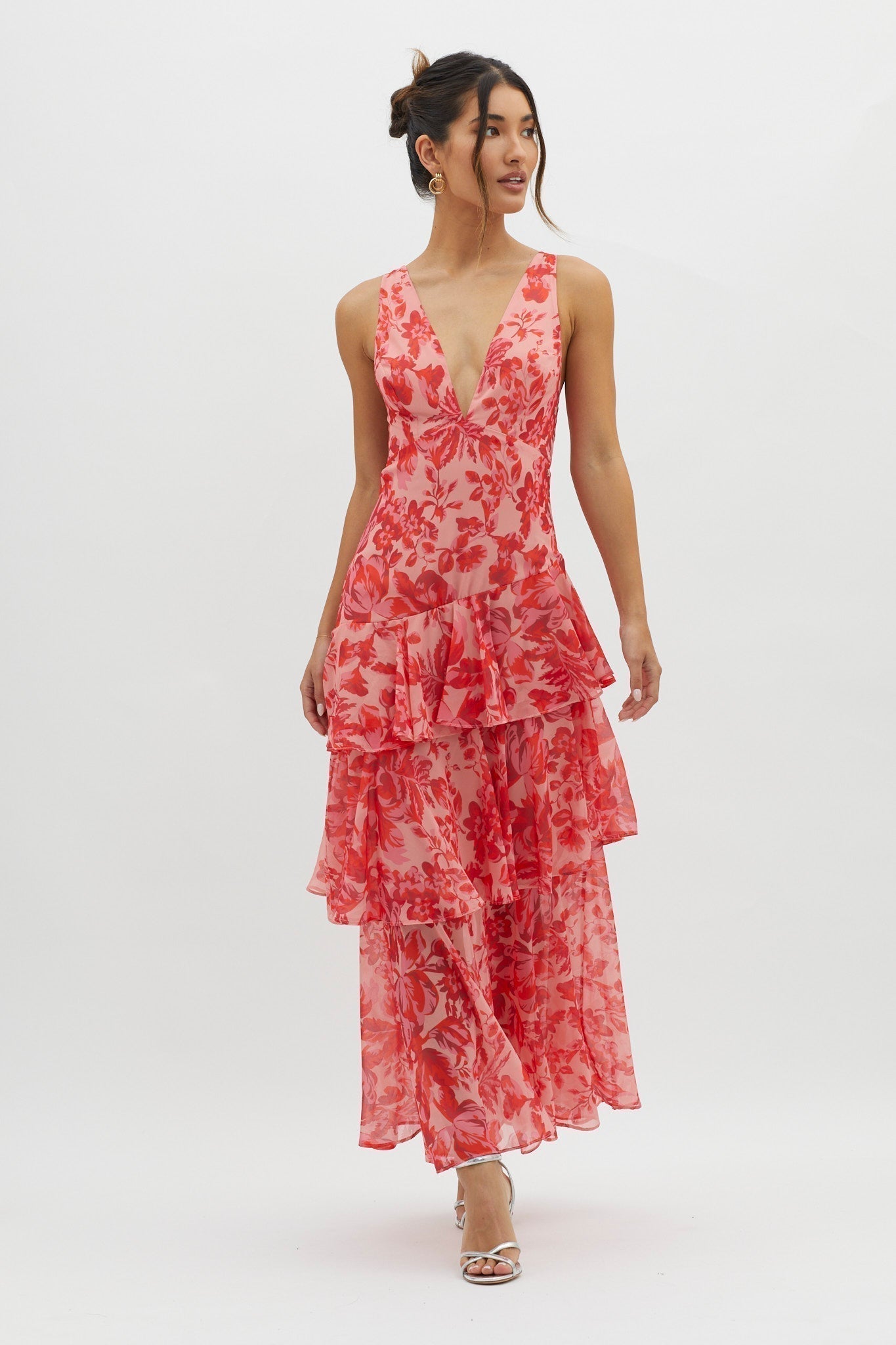 Taviana | Sophisticated Midi Dress – view 3