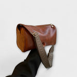 Auriane | Retro-Inspired Shoulder Bag – view 8