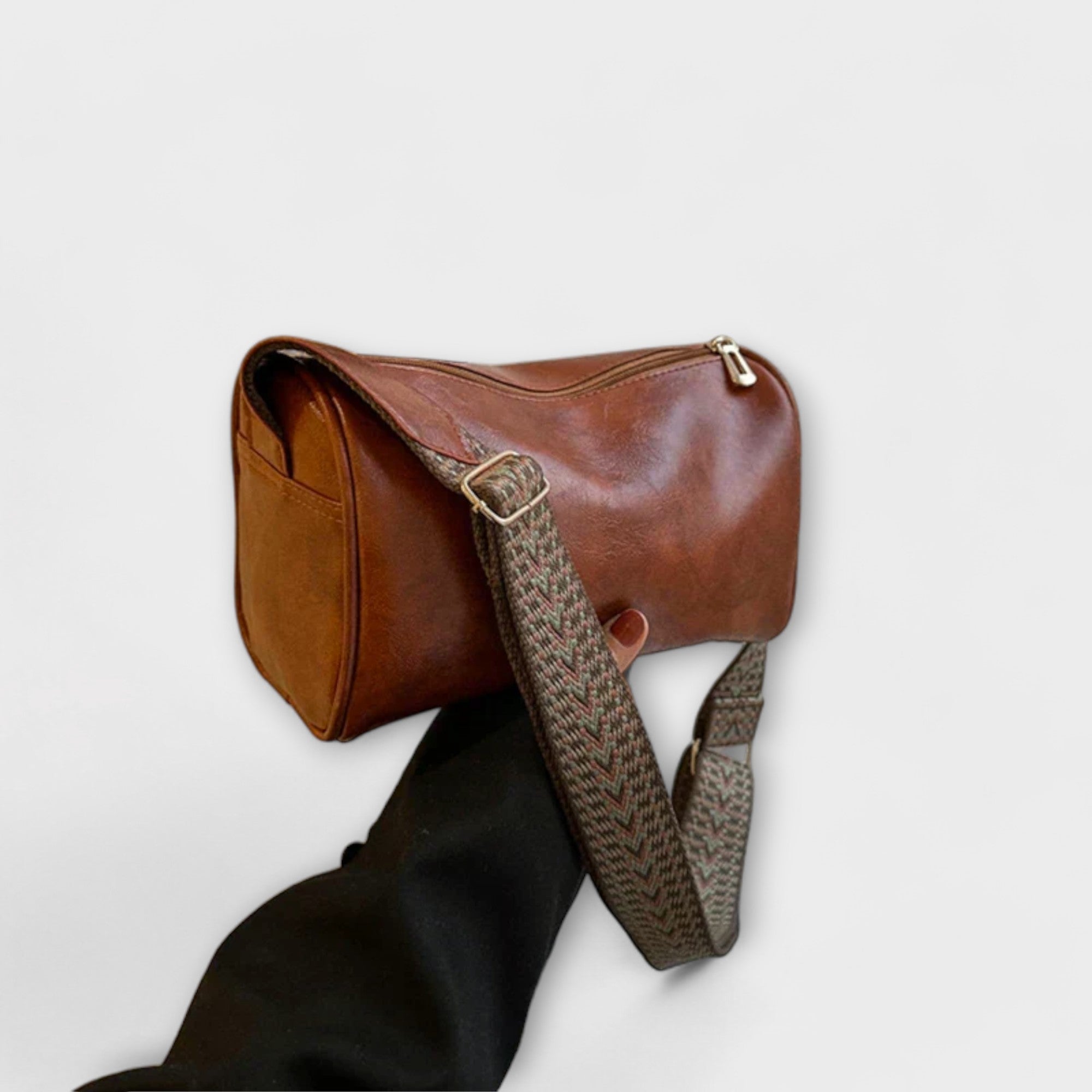 Auriane | Retro-Inspired Shoulder Bag – view 8