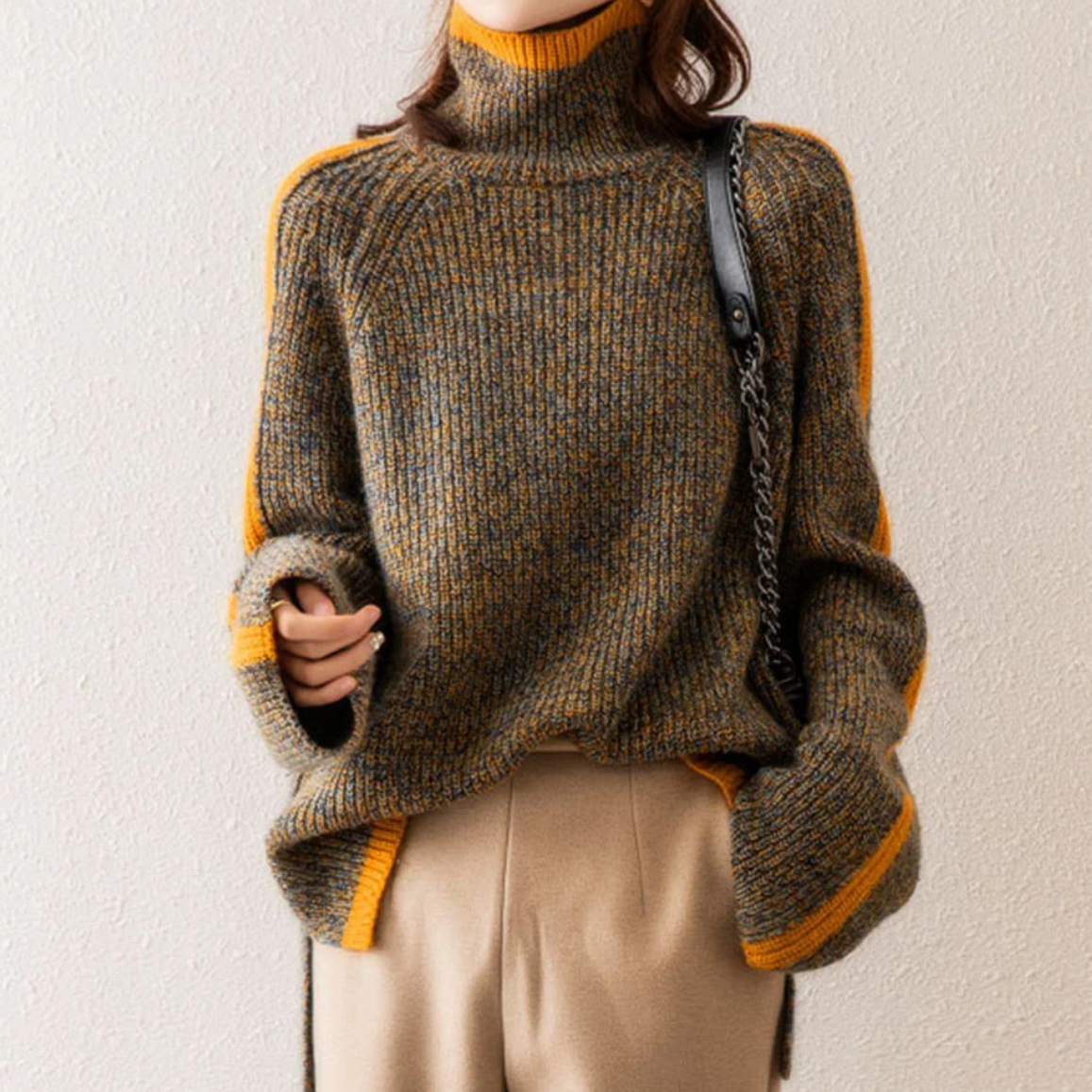 Emily | Stylish and Cozy Sweater – view 3