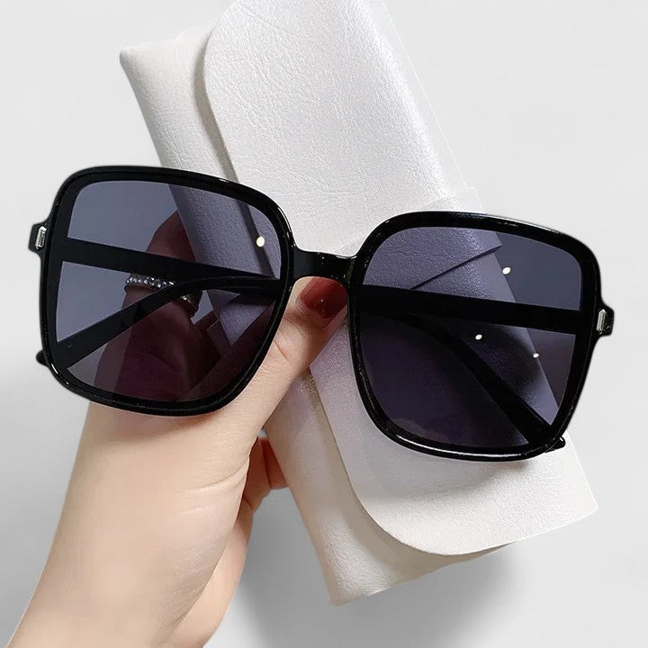 Emalynn | Chic and Stylish Sunglasses – view 4