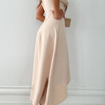Sophie | Chic V-Neck Midi Dress – view 3
