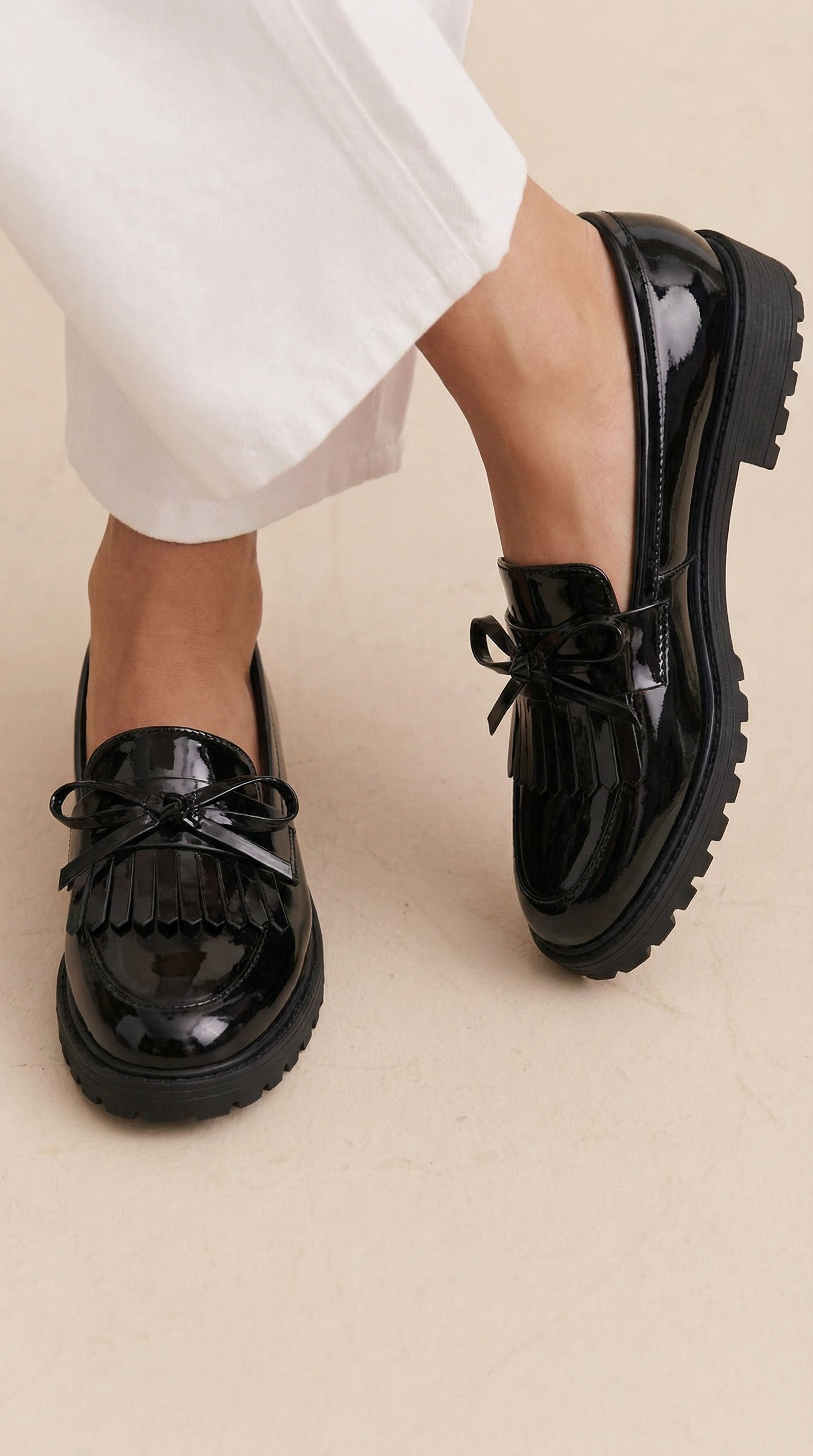 Cailie - Bow-Embellished Fringe Shoes – view 2