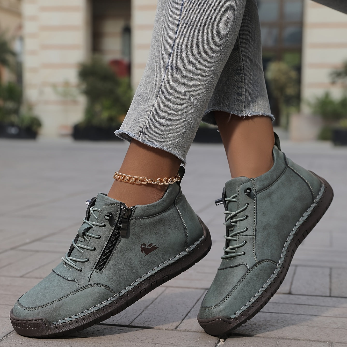 Émy™ | Comfort Therapy Sneakers – view 15