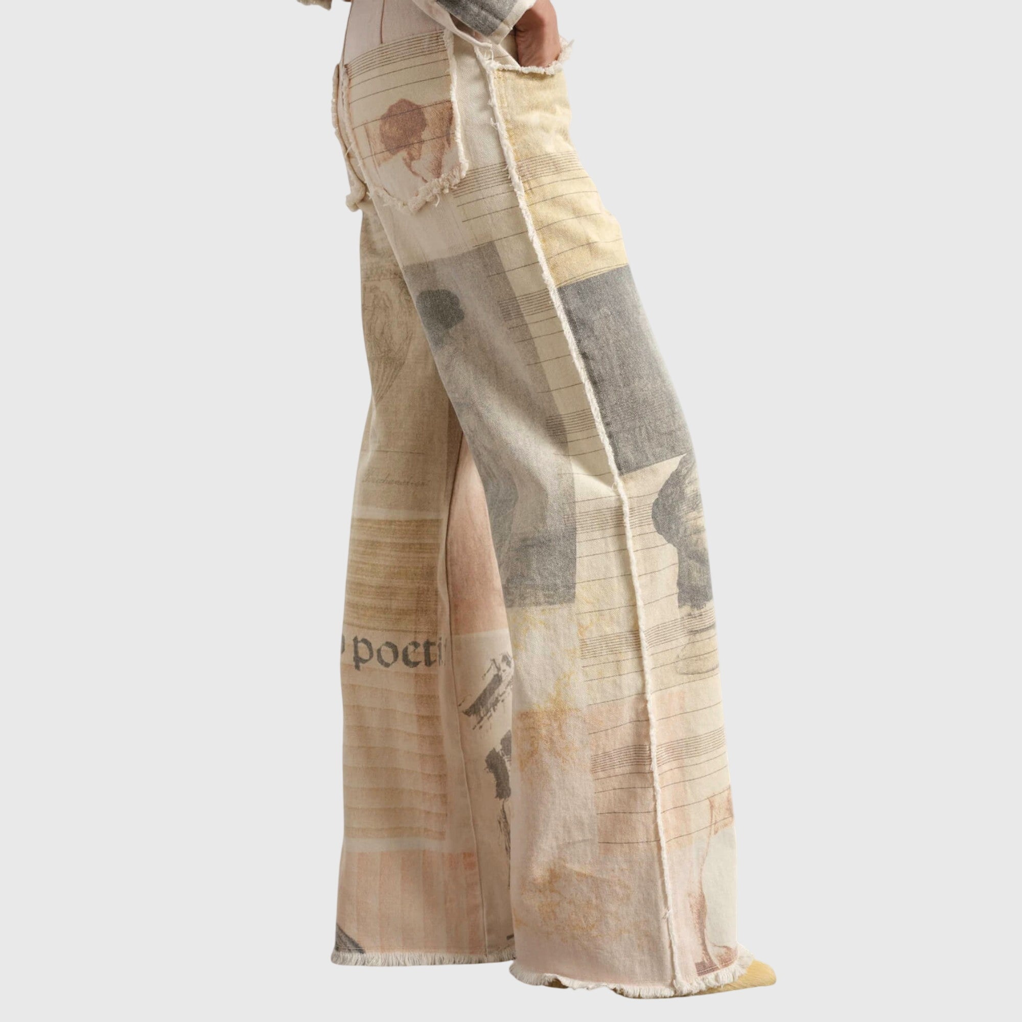 Coline | Relaxed Fit Wide Leg Denim – view 3