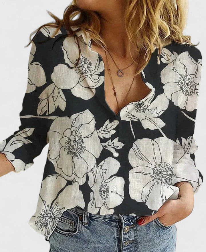 Manon | Chic Elegance Blouse – view 2