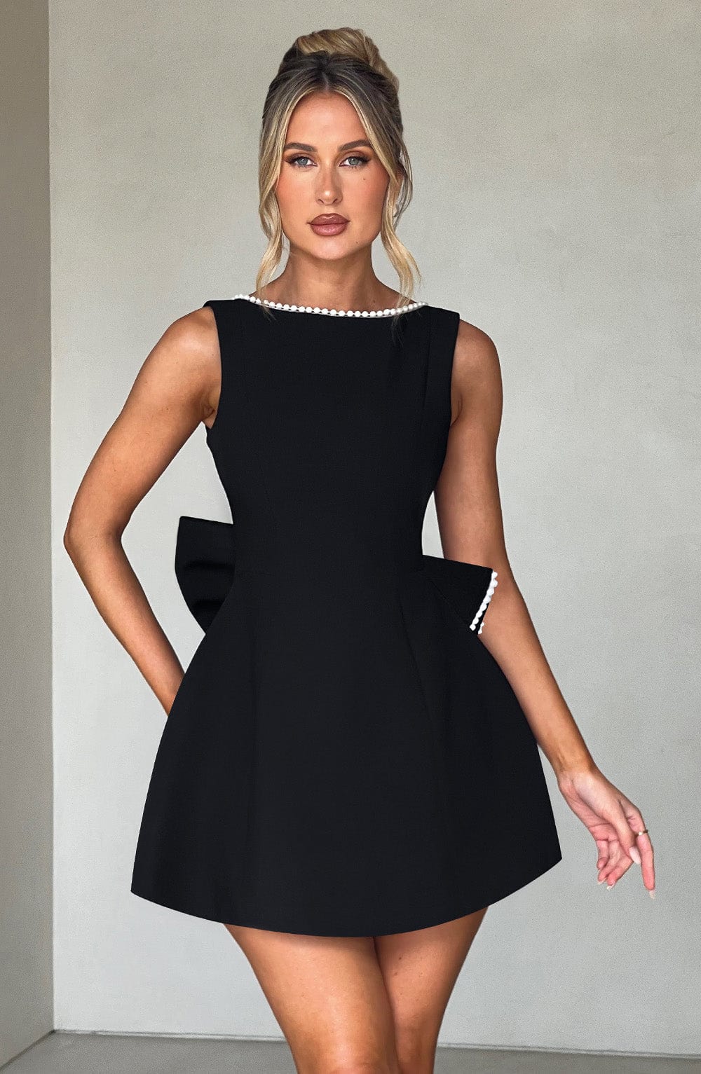Kel | Chic Mini Dress – view 17