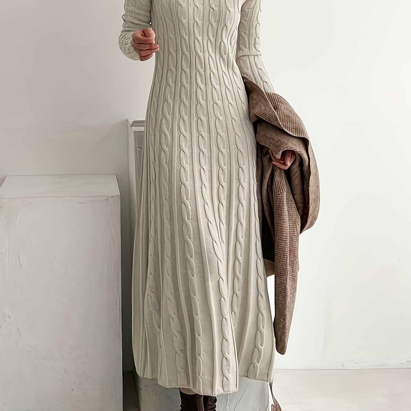 Sarah | Comfortable Cable Knit Maxi Dress – view 11