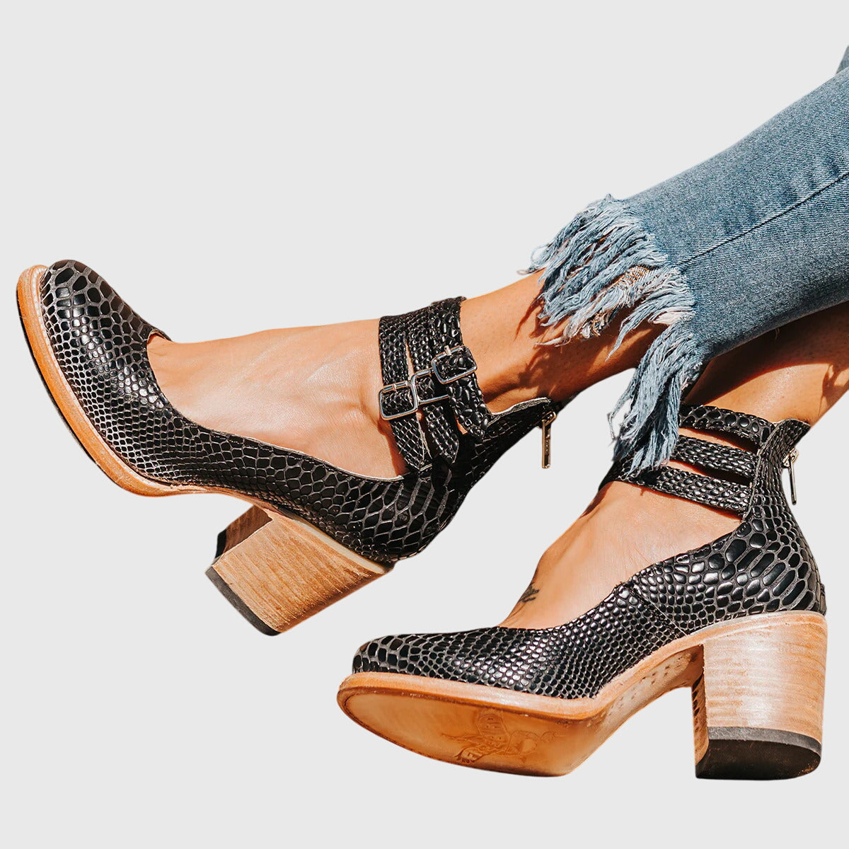 Nina | Elegant and Comfortable Sandals – view 6