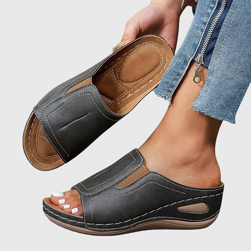 Aretha | Orthopaedic Sandals – view 8