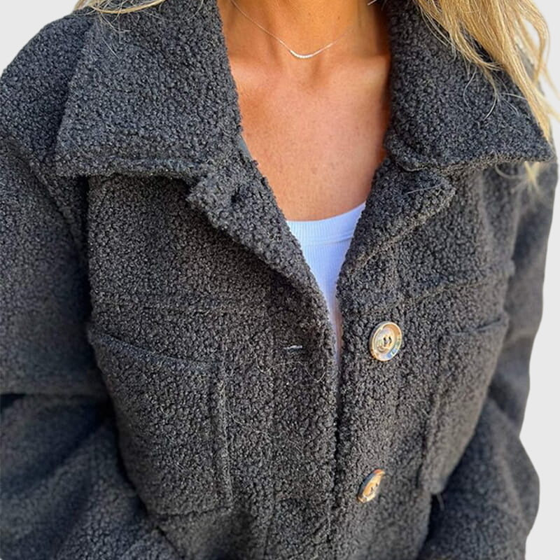 Mila - Sophisticated Outerwear – view 7